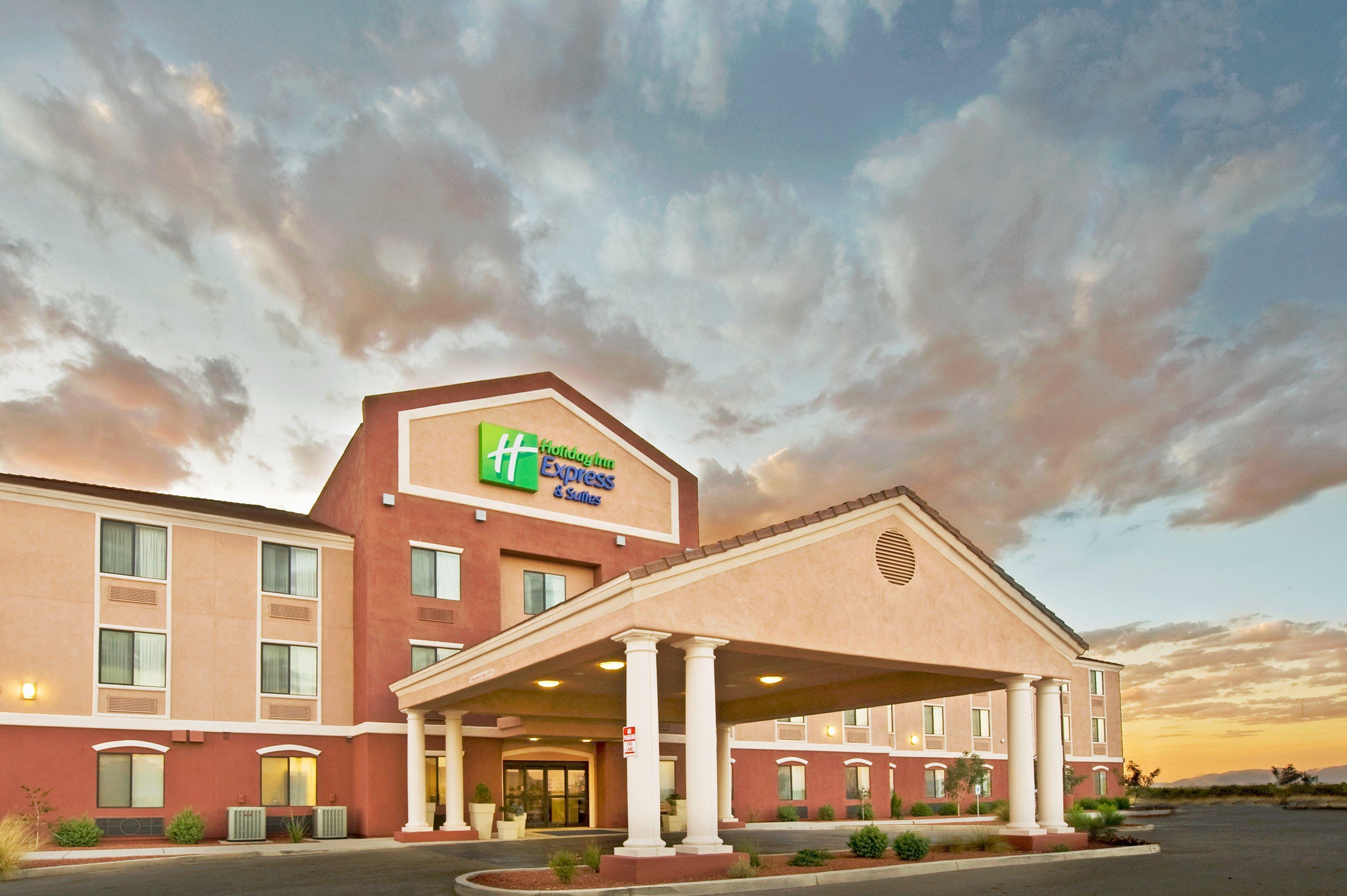 Holiday Inn Express & Suites Willcox Exterior foto